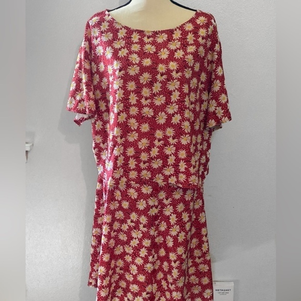 Shein floral suit size 1XL